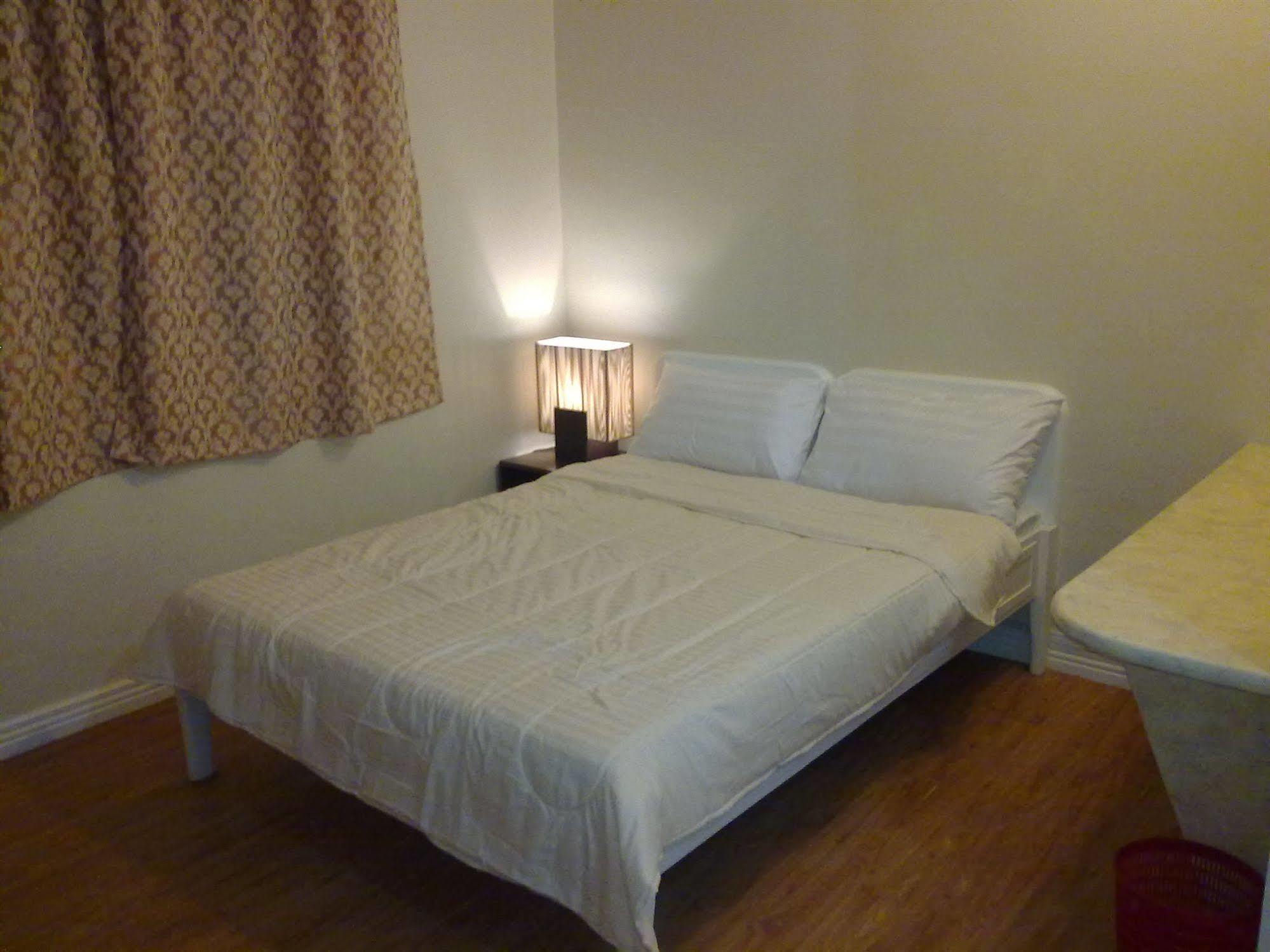 Park Hill Hotel Lapu-Lapu City Buitenkant foto