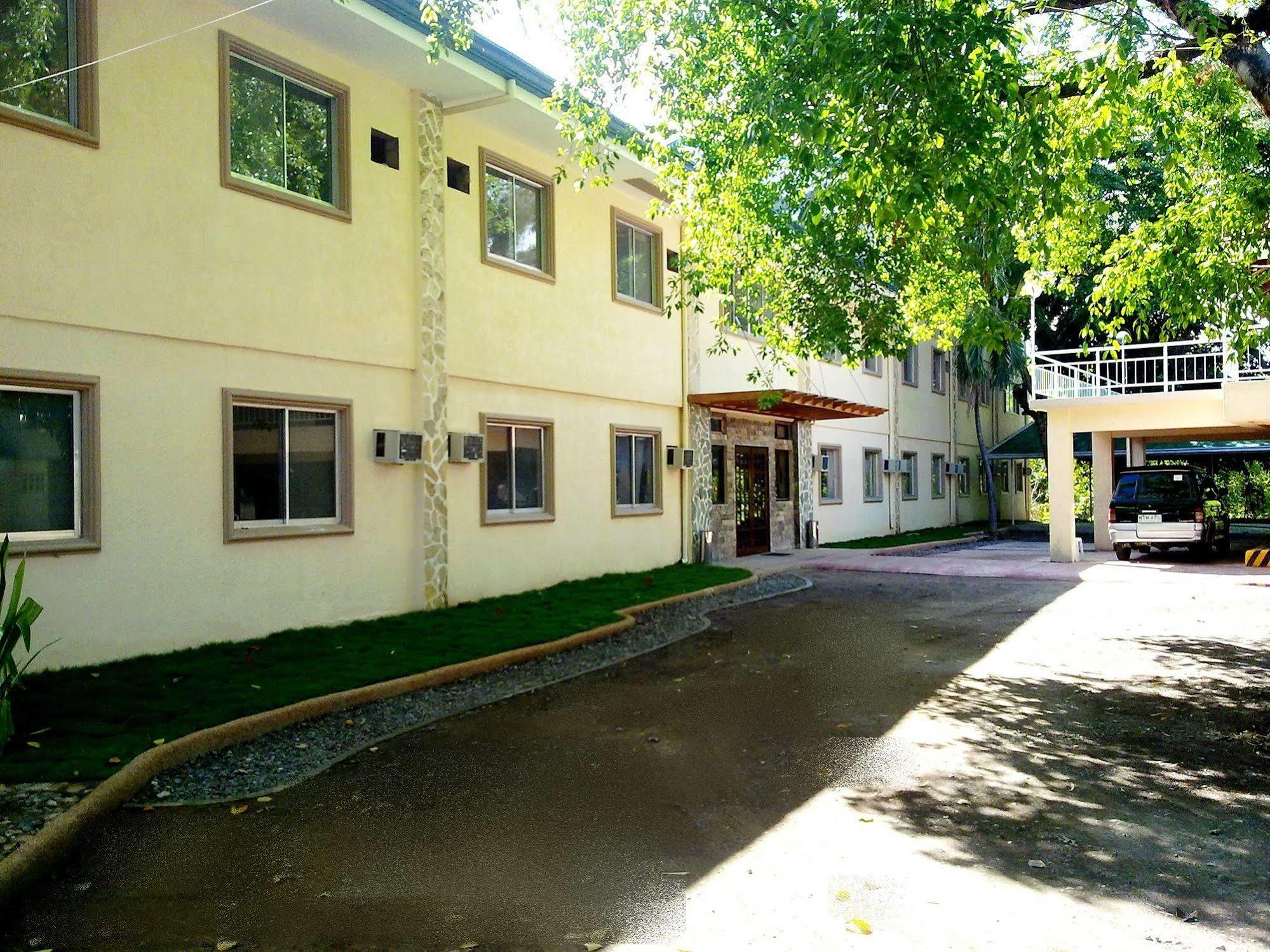 Park Hill Hotel Lapu-Lapu City Buitenkant foto